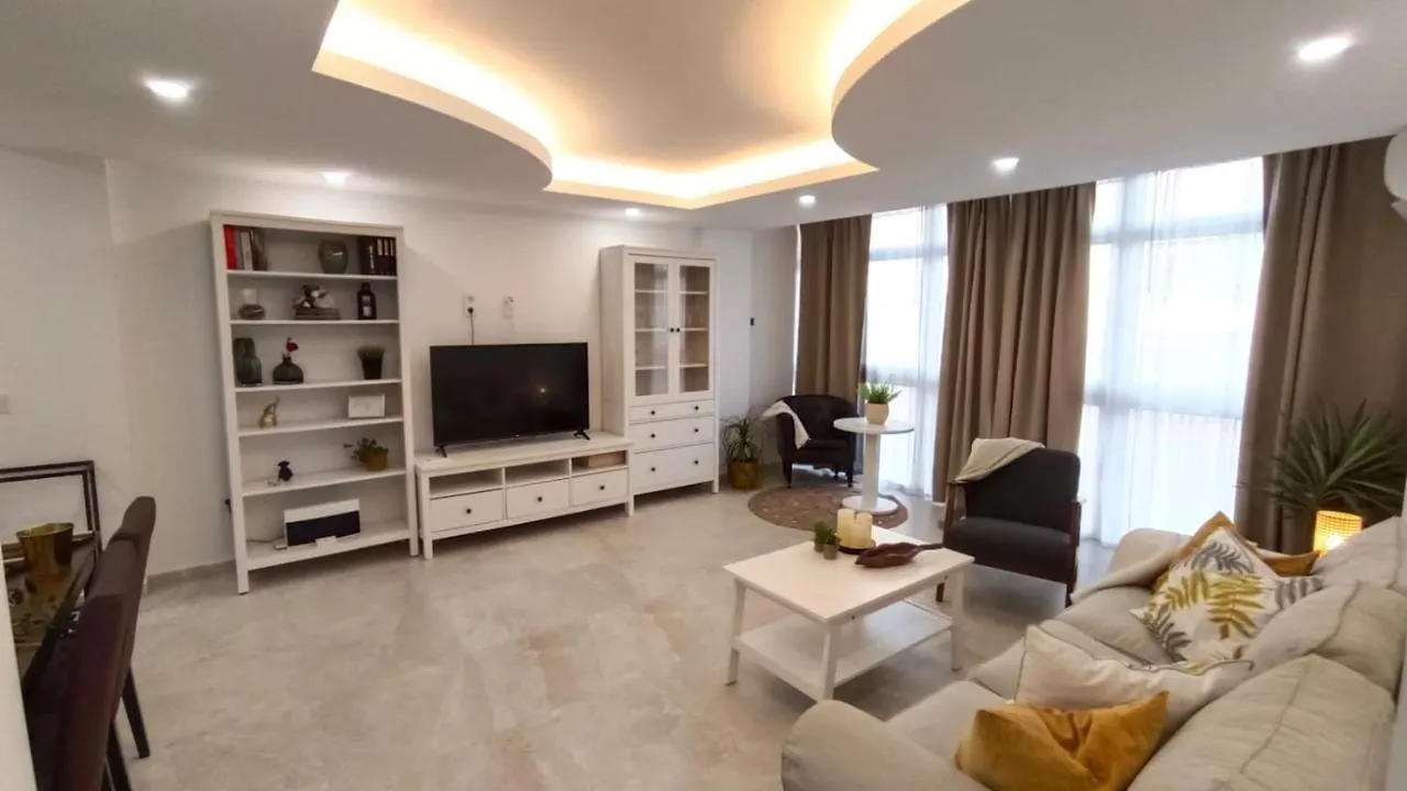 Piso Malaga Cerca Playa contacts