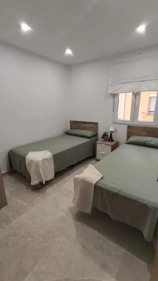 Piso Malaga Cerca Playaアパートメント スペイン